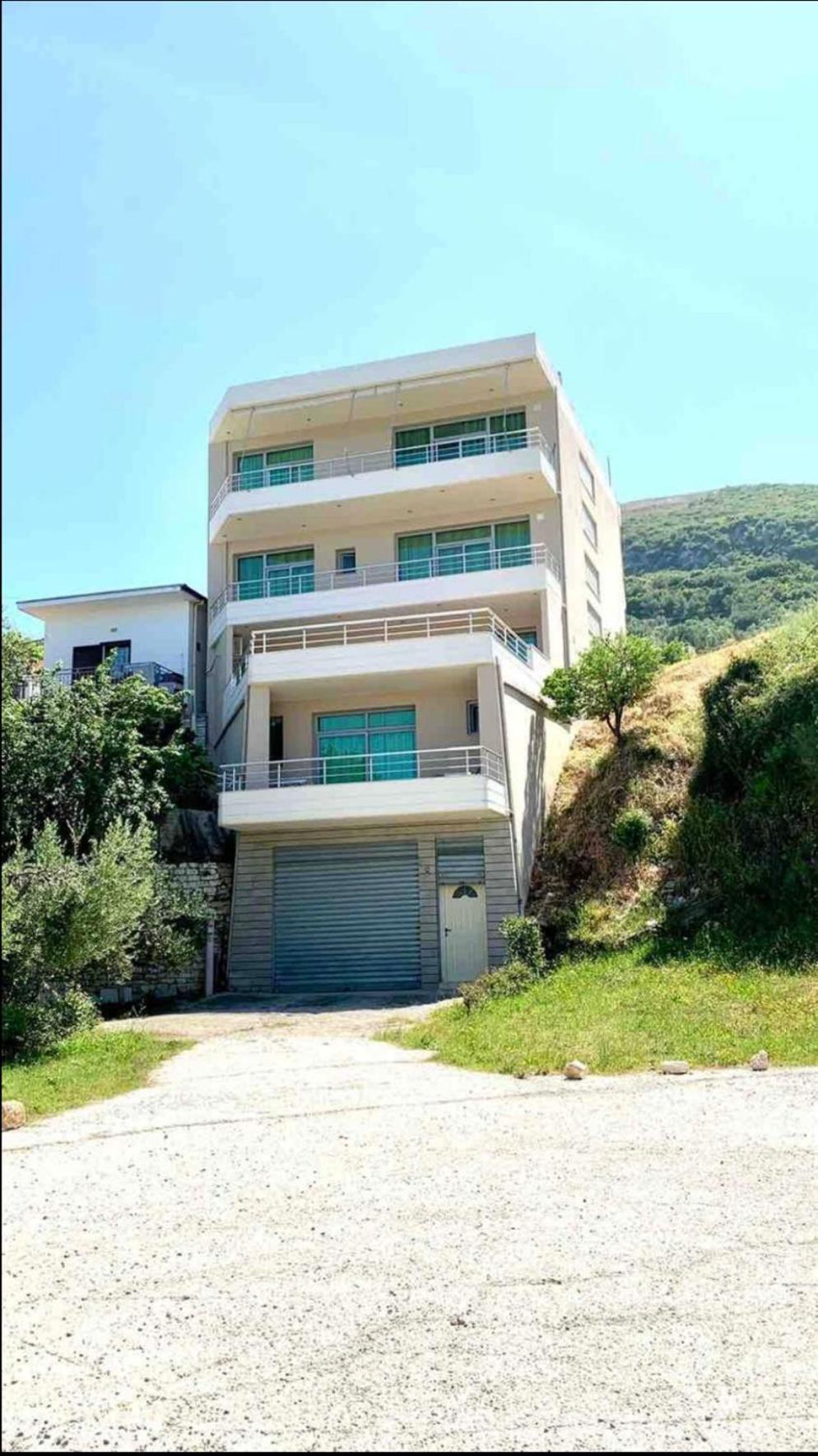 Ulliri Apartment